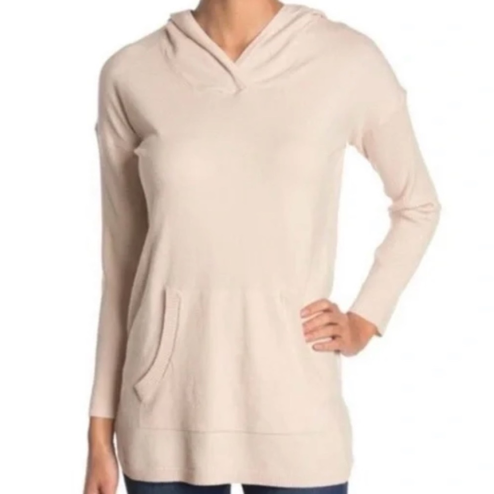 Philosophy Republic long sleeve light pink hooded sweater with front pocket